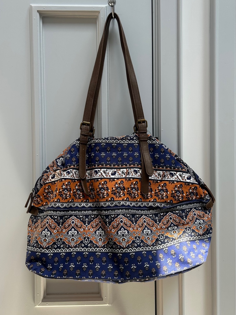 NWT Forever 21 Boho Navy Patterned Tote Handbag | Everyday Gym Beach Travel Bag